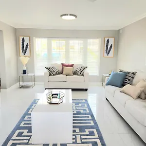 https://brand-new-luxurious-townhouse-in-negril.hotelsnegriljamaica.com